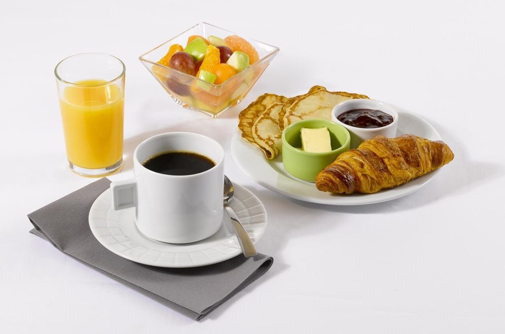 Campanile Bordeaux Ouest - Le Bouscat Hotel Restoran gambar